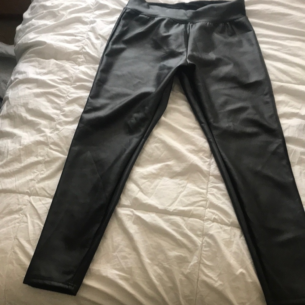 Women’s Merona Faux leather leggings